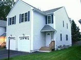 22 Lisi Ln, Providence, RI 02904