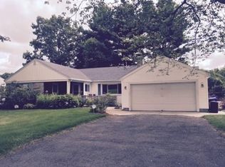 61 Emerson St, Springfield, MA 01118