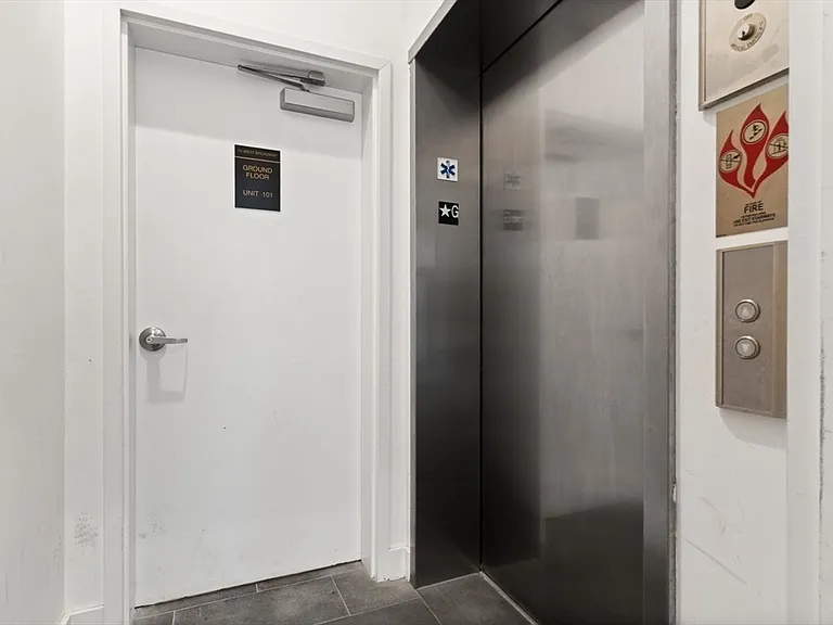 75 W Broadway #301 — Photo 14