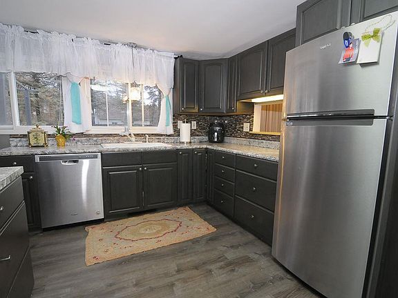 3rd image of 1912 6th Ave