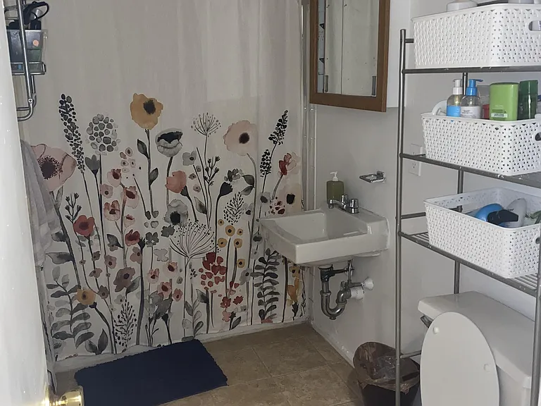 675 Washington St #2 — Photo 9