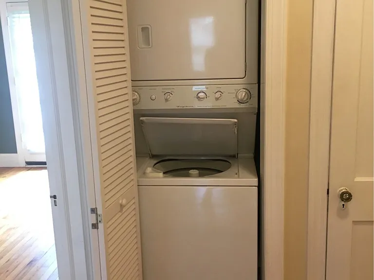530 Hickman Rd — Photo 12