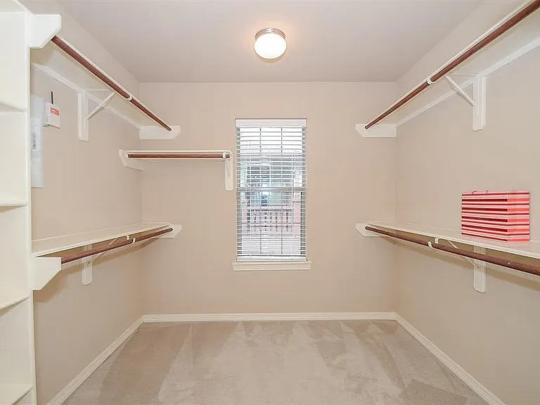 4018 Childress St #C — Photo 13