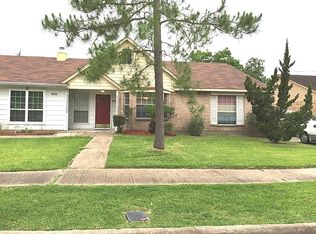 9602 Wellsworth Dr, Houston, TX 77083