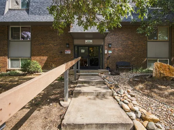 309 E Highline Circle #203, Centennial, CO 80122
