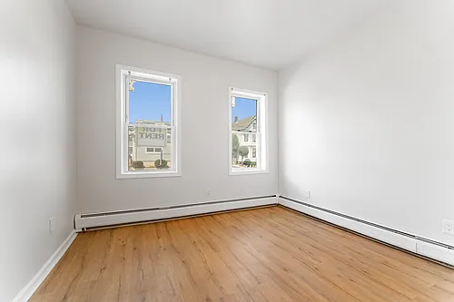 337 Washington St #2 Photo 1
