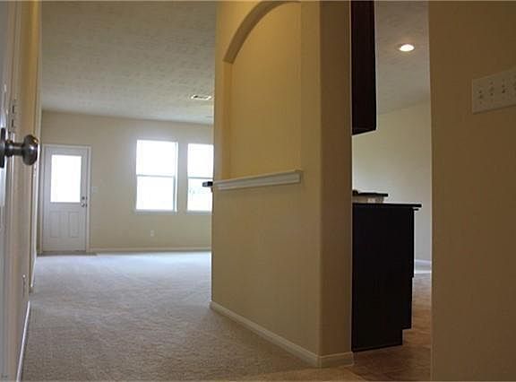 4th image of 5110 Lakota Trl