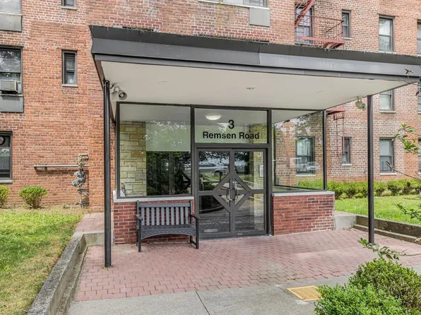 3 Remsen Road #2K, Yonkers, NY 10710