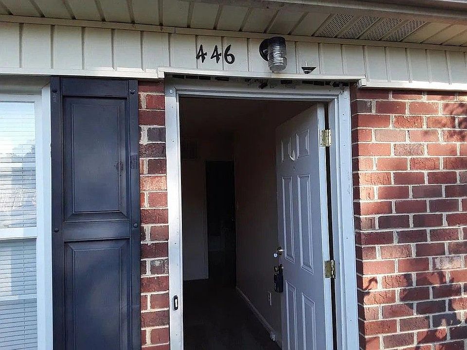 1st image of 446 S Weldon St Unit 2