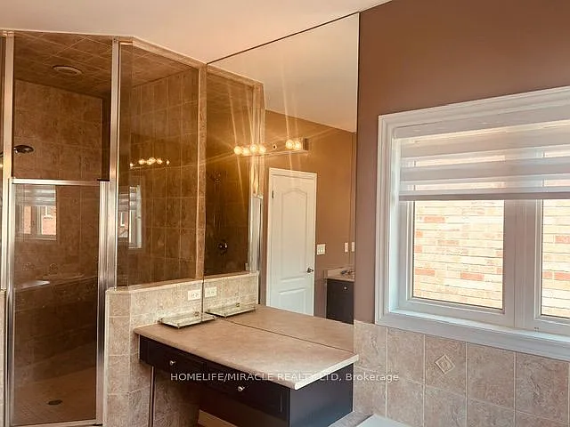 3 Lindyfalls Dr #UPPER LEVEL — Photo 33
