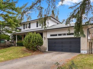 561 Wingrove Cres, Oakville, ON L6L 4R7