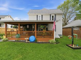 142 Main St, Ford City, PA 16226