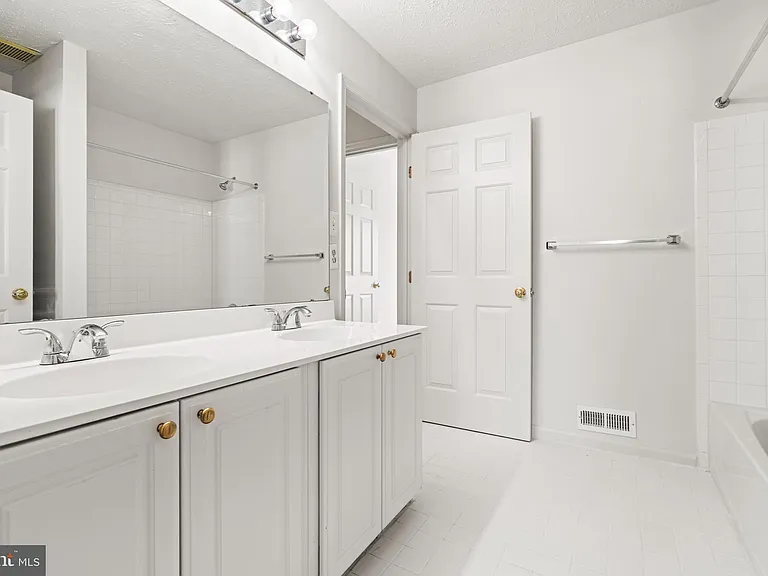 8224 Spadderdock Way — Photo 18