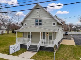 8766 Lewis Ave, Temperance, MI 48182