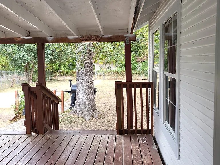 130 Avant Ave — Photo 8
