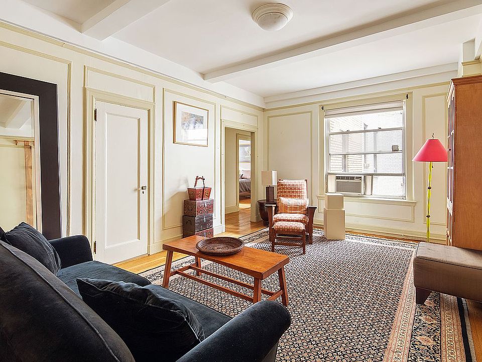 1st image of 150 E 49th St APT 9E