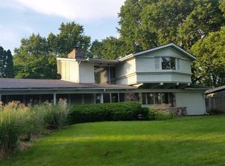 1350 Birch Rd, Homewood, IL 60430