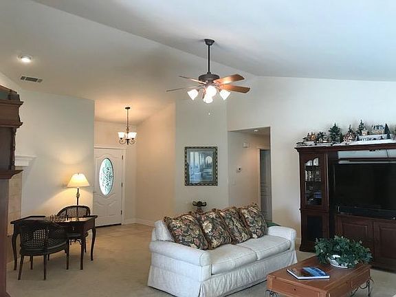 3rd image of 9453 Arroyo Vista Dr