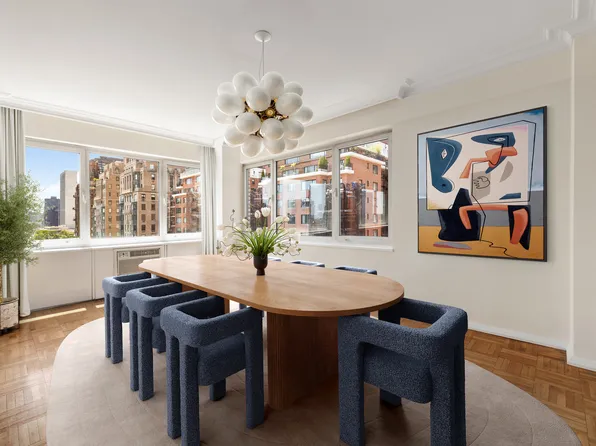 45 Sutton Place South 14N image 3 of 18