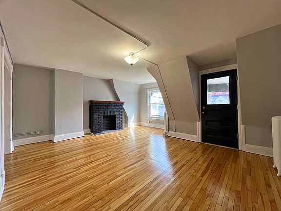 4th image of 315 Frank St #1