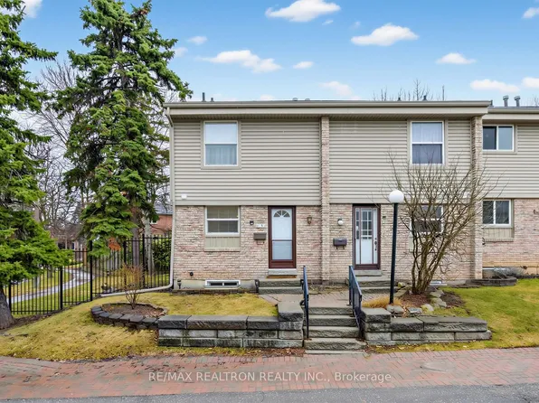 6699 Falconer Dr #1, Mississauga, ON L5N 2E3