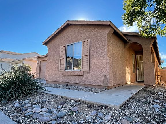2nd image of 2465 E Meadow Creek Way