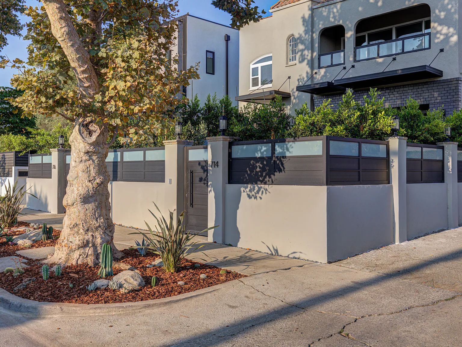 3 bed, 1600 sqft, $6,695 — Photo 4