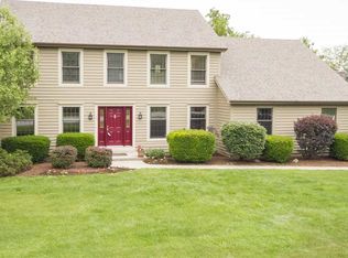 6309 Orchard Lake Dr, Fort Wayne, IN 46814
