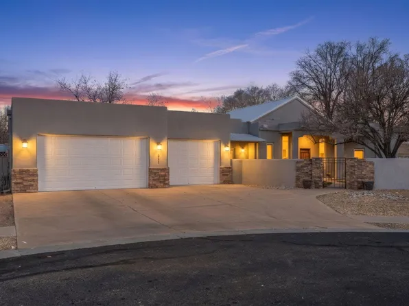 500 Cilantro Ln NW, Albuquerque, NM 87104