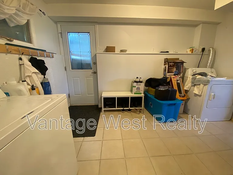 315B Hardie Rd — Photo 11