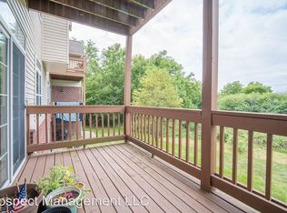 7949 S Scepter Dr #104, Franklin, WI 53132