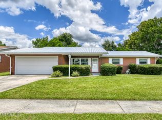 211 Dogwood Ln, Palatka, FL 32177