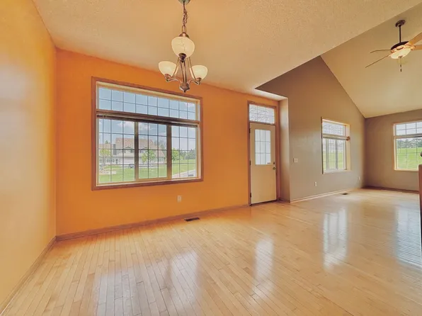 12708 Flamingo St NW, Coon Rapids, MN 55448