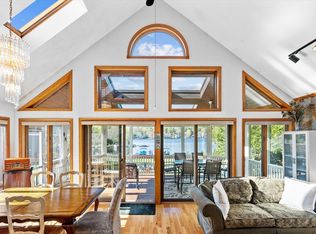 9 Spring St, Windham, NH 03087