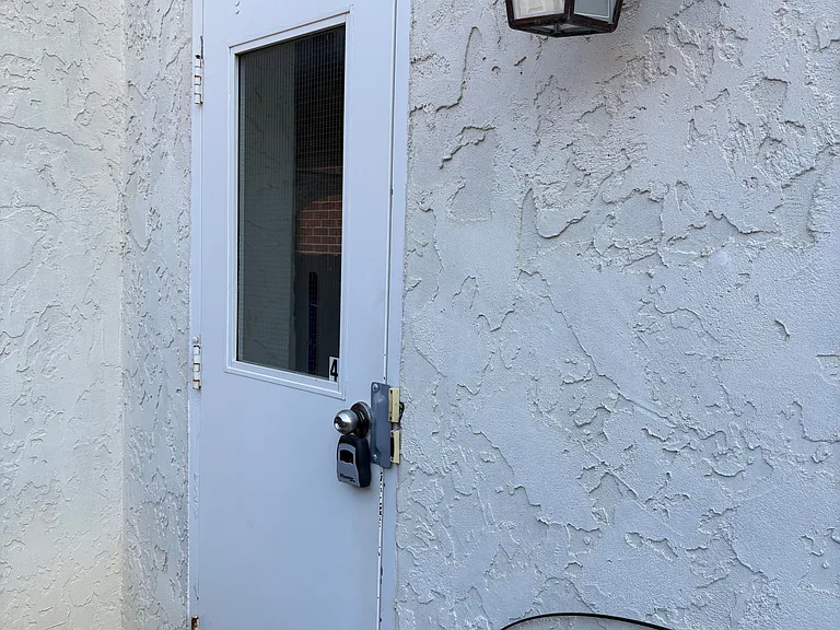 174 Stevenson Rd S #6 — Photo 3