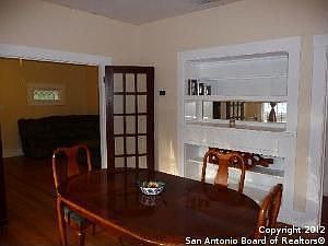 5th image of 516 E Drexel Ave