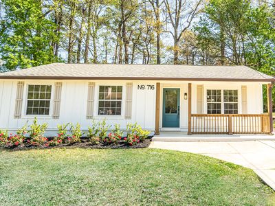 716 Sunfield Dr NW, Lilburn, GA, 30047
