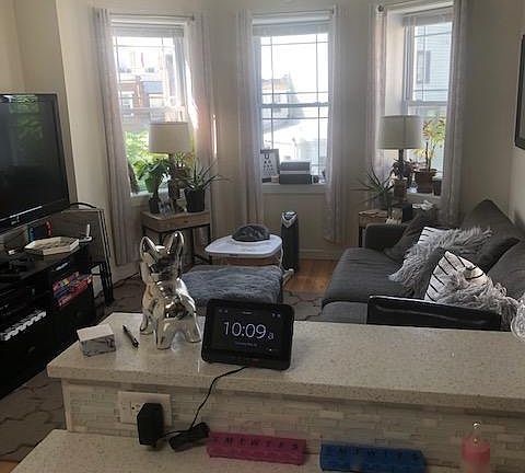 2nd image of 1818 W Girard Ave APT 3