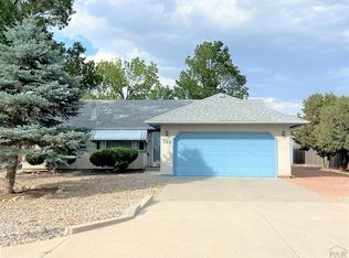 726 S Wolcott Dr, Pueblo West, CO 81007