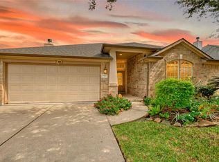 1805 Foxglove Dr, La Porte, TX 77571