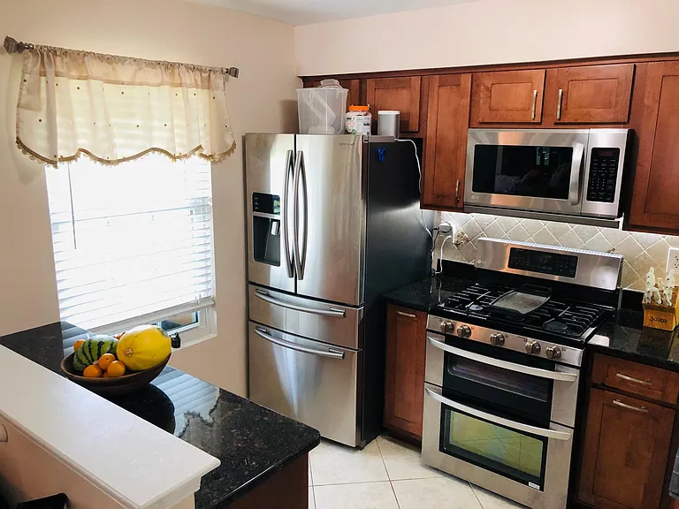 2501 Vroom Dr — Photo 11