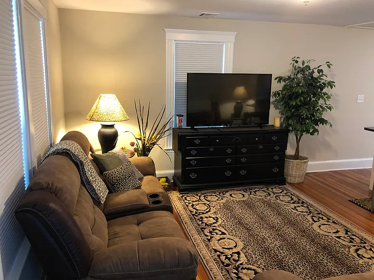 24 Deloss St #3 — Photo 9