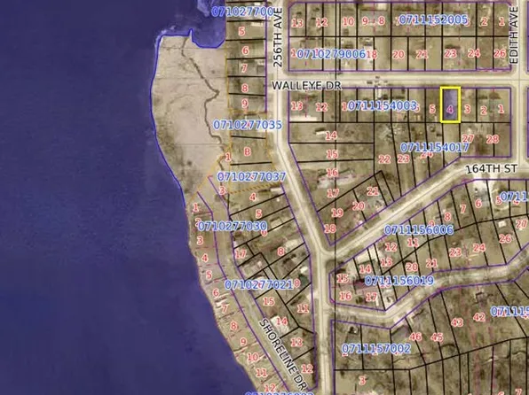 Lots 4 & 5 Walleye Dr, Spirit Lake, IA 51360