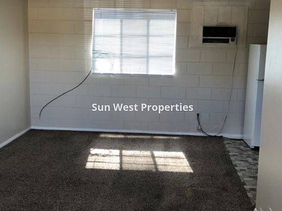2nd image of 905 Walnut Dr #37