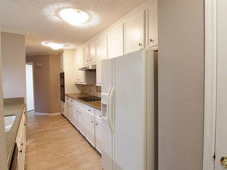 2602 Rice Blvd — Photo 9