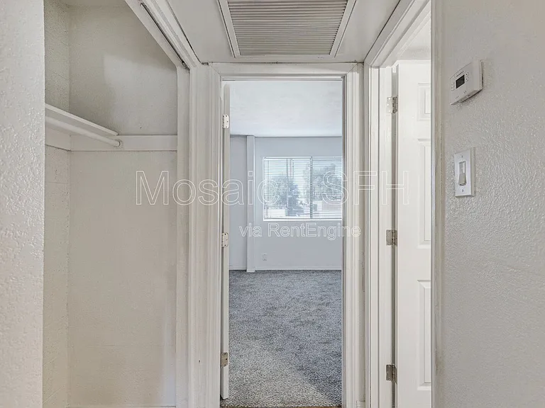 3810 N Maryvale Pkwy #1050 — Photo 7
