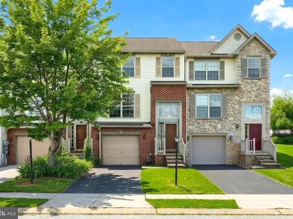 95 Colonial Dr, Hanover, PA 17331