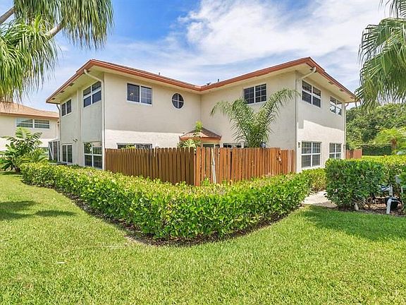 3rd image of 717 S Us Highway 1 APT 1016
