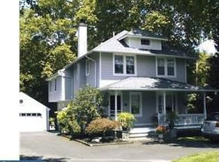 165 Moreland Rd, Huntingdon Valley, PA 19006