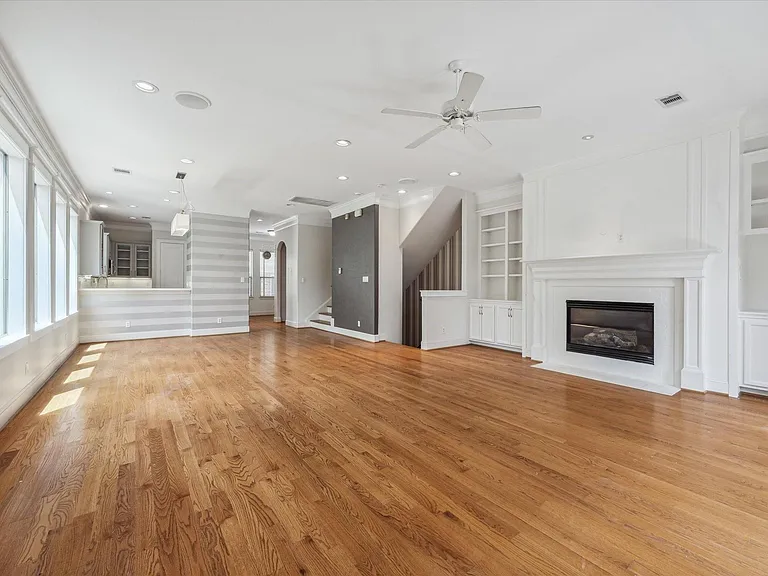6830 Staffordshire Blvd — Photo 5